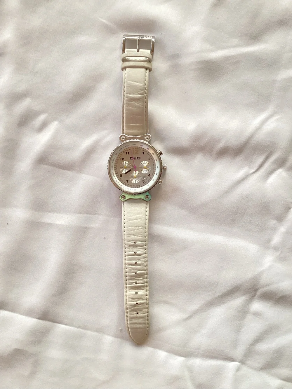 D&G Vintage Chronograph Quartz Watch White Leather Silver Steel New Batteries